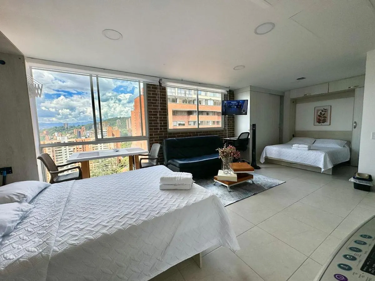 Apartamento Apto Familiar In Poblado Medellín
