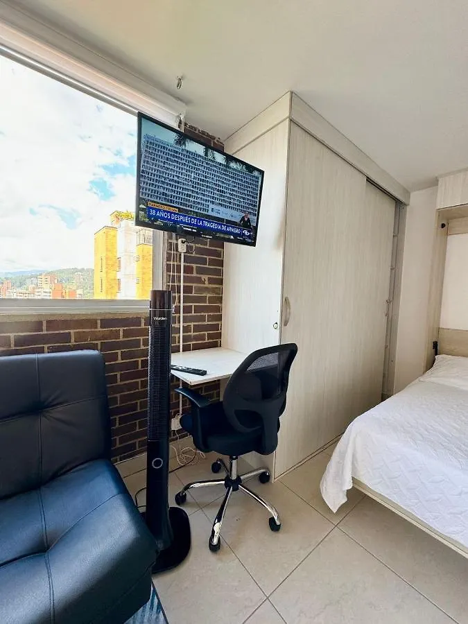 Apto Familiar In Poblado Medellín